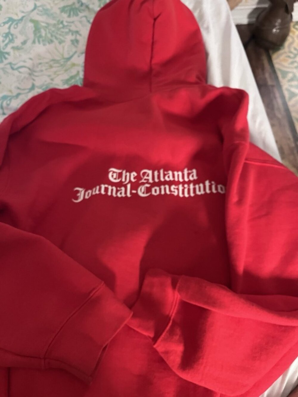 Atlanta Braves Red Hoodie Gildan Heavy Logo MLB Atlanta Journal Constitution L